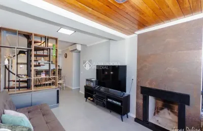 Apartamento com 3 quartos à venda na rua sapê, 410, passo da areia, porto alegre, 144 m2 por r$ 950.000