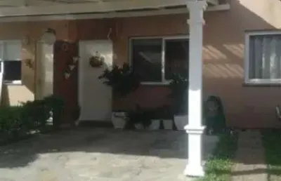 Casa em condomínio fechado com 2 quartos à venda na rua treze de maio, 630, rio branco, canoas, 103 m2 por r$ 330.000