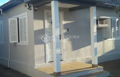 Casa em condomínio fechado com 3 quartos à venda na rua andré da rocha, 109, centro, canoas, 157 m2 por r$ 900.000