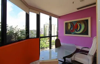 Sala comercial à venda na avenida carlos gomes, 1200, auxiliadora, porto alegre, 40 m2 por r$ 480.000
