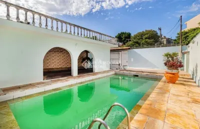 Casa com 4 quartos à venda na rua miracema, 134, chácara das pedras, porto alegre, 280 m2 por r$ 900.000