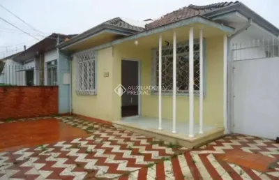 Casa com 2 quartos à venda na avenida engenheiro josé maria de carvalho, 149, vila ipiranga, porto alegre, 152 m2 por r$ 620.000