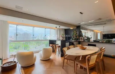 Apartamento com 3 quartos à venda na rua doutor joão satt, 25, vila ipiranga, porto alegre, 148 m2 por r$ 2.680.000