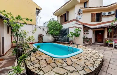 Casa com 3 quartos à venda na rua azevedo sodré, 207, passo da areia, porto alegre, 199 m2 por r$ 1.285.000