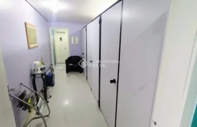 Sala comercial à venda na rua silva jardim, 466, auxiliadora, porto alegre, 52 m2 por r$ 365.000