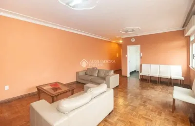 Apartamento com 3 quartos à venda na rua ramiro barcelos, 2147, santana, porto alegre, 121 m2 por r$ 435.000