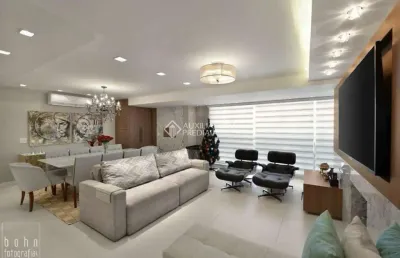 Apartamento com 3 quartos à venda na rua doutor dário de bittencourt, 300, jardim europa, porto alegre, 129 m2 por r$ 2.120.000