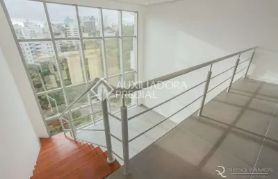 Apartamento com 1 quarto à venda na avenida senador tarso dutra, 557, petrópolis, porto alegre, 74 m2 por r$ 1.100.000