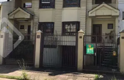 Casa em condomínio fechado com 4 quartos à venda na rua doutor galdino nunes vieira, 273, jardim itu sabará, porto alegre, 297 m2 por r$ 840.000