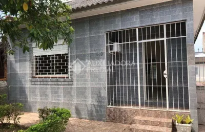 Casa com 2 quartos à venda na rua bartolomeu dias, 180, jardim itu sabará, porto alegre, 150 m2 por r$ 470.000