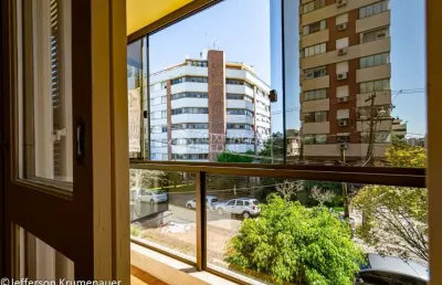 Apartamento com 3 quartos à venda na rua felicíssimo de azevedo, 1400, auxiliadora, porto alegre, 98 m2 por r$ 670.000