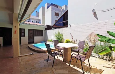 Casa com 3 quartos à venda na rua zeev jabotinski, 106, jardim itu sabará, porto alegre, 248 m2 por r$ 1.073.500