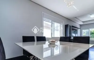Casa em condomínio fechado com 4 quartos à venda na rua malgaxe, 150, vila ipiranga, porto alegre, 258 m2 por r$ 1.295.000