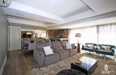 Apartamento com 3 quartos à venda na rua doutor dário de bittencourt, 300, jardim europa, porto alegre, 129 m2 por r$ 1.950.000