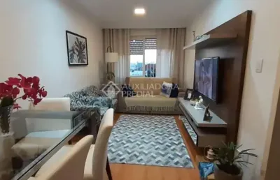 Apartamento com 2 quartos à venda na rua doutor dário de bittencourt, 165, jardim europa, porto alegre, 55 m2 por r$ 280.000