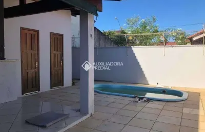 Casa com 3 quartos à venda na rua verona, 371, são josé, canoas, 110 m2 por r$ 600.000