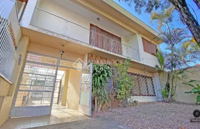 Casa em condomínio fechado com 4 quartos à venda na avenida josé gertum, 656, chácara das pedras, porto alegre, 264 m2 por r$ 1.350.000