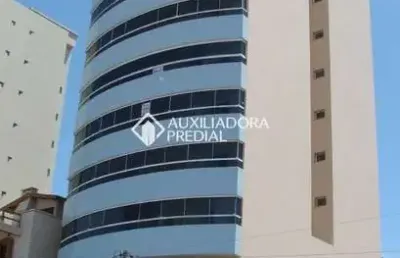 Apartamento com 4 quartos à venda na avenida beira mar, 1304, centro, tramandaí, 161 m2 por r$ 999.000