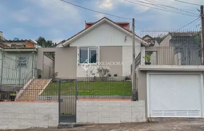 Casa com 4 quartos à venda na rua ângelo crivellaro, 84, jardim do salso, porto alegre, 173 m2 por r$ 1.300.000
