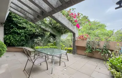 Casa com 3 quartos à venda na rua joão paetzel, 1730, chácara das pedras, porto alegre, 356 m2 por r$ 2.195.000