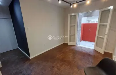 Apartamento com 1 quarto à venda na avenida cristóvão colombo, 121, independência, porto alegre, 24 m2 por r$ 210.000