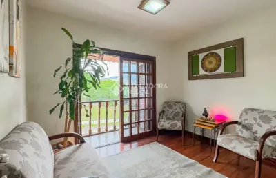 Casa com 4 quartos à venda na rua paulo madureira coelho, 380, morro santana, porto alegre, 338 m2 por r$ 1.100.000