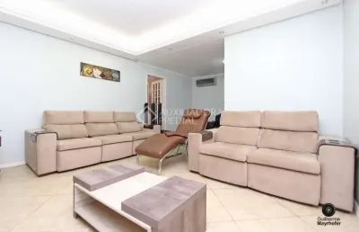 Casa em condomínio fechado com 3 quartos à venda na rua padre alois kades s j, 100, vila ipiranga, porto alegre, 247 m2 por r$ 900.000