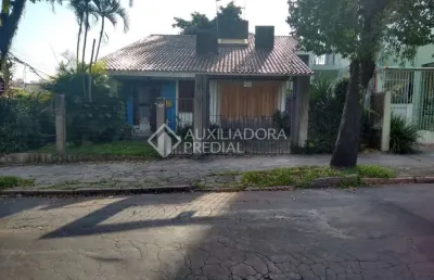 Casa em condomínio fechado com 4 quartos à venda na rua roque calage, 382, passo da areia, porto alegre, 160 m2 por r$ 1.800.000