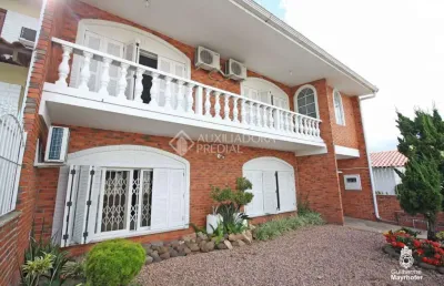 Casa com 4 quartos à venda na rua professor leopoldo tietbohl, 65, jardim itu sabará, porto alegre, 293 m2 por r$ 1.590.000