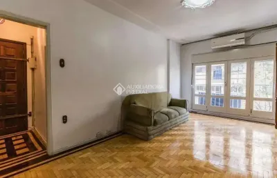 Apartamento com 3 quartos à venda na rua francisco ferrer, 504, rio branco, porto alegre, 110 m2 por r$ 370.000
