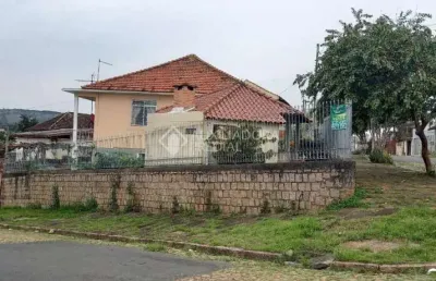 Casa com 3 quartos à venda na rua arnaldo ballve, 638, jardim itu sabará, porto alegre, 95 m2 por r$ 1.000.000