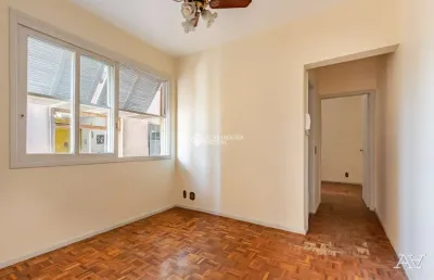 Apartamento com 2 quartos à venda na rua riachuelo, 1268, centro histórico, porto alegre, 43 m2 por r$ 250.000