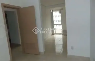 Sala comercial à venda na avenida cristóvão colombo, 1636, floresta, porto alegre, 45 m2 por r$ 175.750