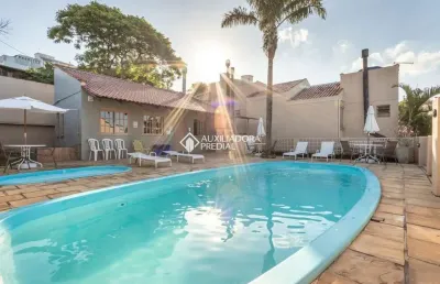 Casa em condomínio fechado com 3 quartos à venda na rua humberto de campos, 601, partenon, porto alegre, 96 m2 por r$ 467.000