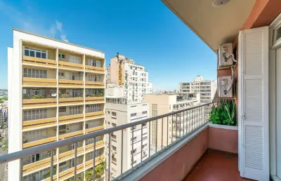 Apartamento com 3 quartos à venda na avenida independência, 720, independência, porto alegre, 144 m2 por r$ 790.000