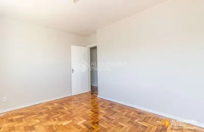 Apartamento com 2 quartos à venda na rua alberto silva, 517, vila ipiranga, porto alegre, 60 m2 por r$ 245.000
