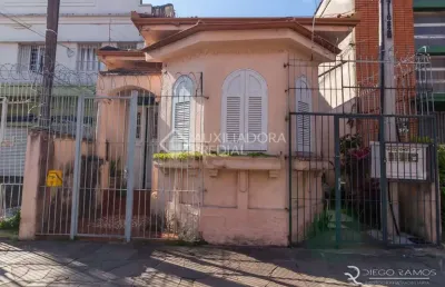 Casa em condomínio fechado com 4 quartos à venda na rua vasco da gama, 648, bom fim, porto alegre, 223 m2 por r$ 940.000