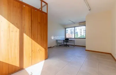 Sala comercial à venda na rua tenente-coronel fabrício pilar, 55, mont serrat, porto alegre, 37 m2 por r$ 367.000