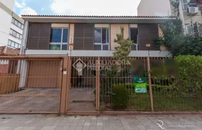 Casa em condomínio fechado com 3 quartos à venda na rua domingos josé de almeida, 116, rio branco, porto alegre, 361 m2 por r$ 1.714.500