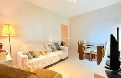 Apartamento com 2 quartos à venda na rua laurindo, 415, santana, porto alegre, 75 m2 por r$ 330.000