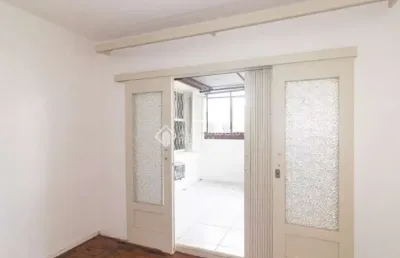 Apartamento com 2 quartos à venda na rua doutor joão inácio, 1628, são joão, porto alegre, 78 m2 por r$ 310.000
