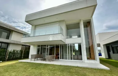 Casa em condomínio fechado com 3 quartos à venda na rua inácio felisberto magnus, 1111, centenário, torres, 238 m2 por r$ 2.990.000