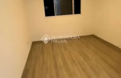 Apartamento com 2 quartos à venda na rua pércio freitas maestri, 388, ipanema, porto alegre, 41 m2 por r$ 174.000