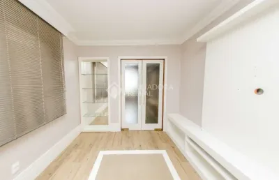 Apartamento com 2 quartos à venda na rua castro alves, 335, independência, porto alegre, 73 m2 por r$ 550.000