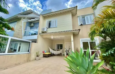 Casa em condomínio fechado com 4 quartos à venda na rua louro, 19, hípica, porto alegre, 160 m2 por r$ 689.990