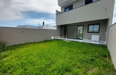 Casa em condomínio fechado com 3 quartos à venda na joão otto paiva, 29, hípica, porto alegre, 152 m2 por r$ 789.500