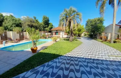 Casa com 3 quartos à venda na rua jorge mello guimarães, 798, belém novo, porto alegre, 1000 m2 por r$ 1.200.000
