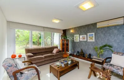 Casa em condomínio fechado com 3 quartos à venda na rua professor antônio josé remião, 15, espírito santo, porto alegre, 280 m2 por r$ 1.230.000