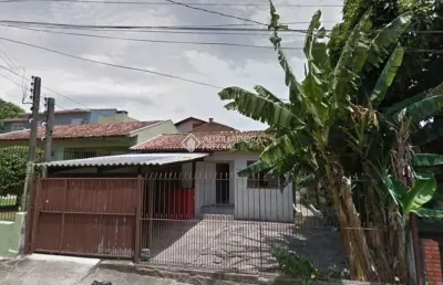 Casa com 3 quartos à venda na rua olegário dias maciel, 251, espírito santo, porto alegre, 125 m2 por r$ 658.000