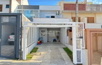 Casa com 2 quartos à venda na rua manoel nunes da silva, 67, guarujá, porto alegre, 120 m2 por r$ 410.000